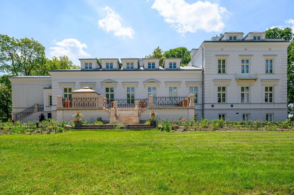 Pałac Jaźwińskich w Borkach